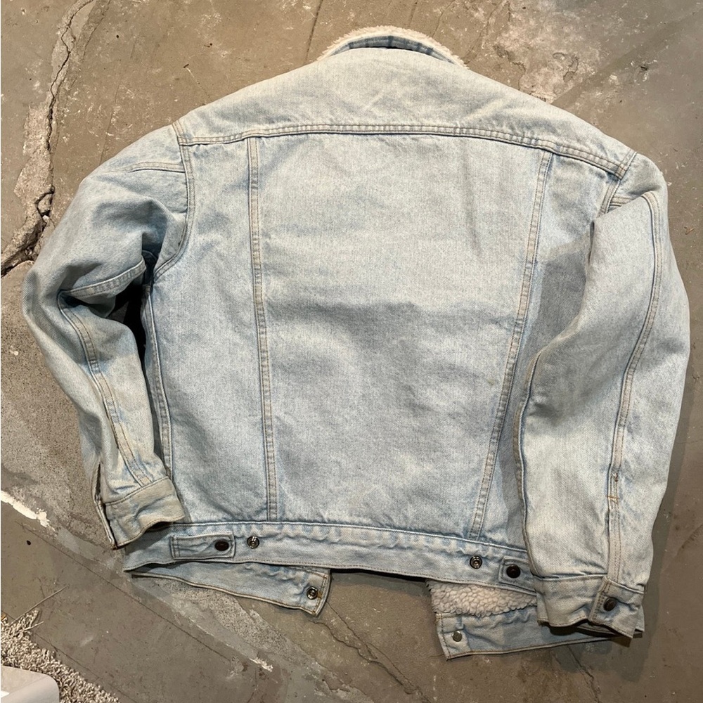 Levi's Denim Sherpa Jacket - Picture 4 of 5